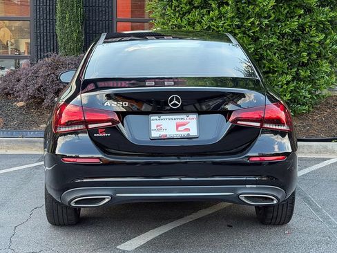Used 2019 Mercedes-Benz A 220 image 14