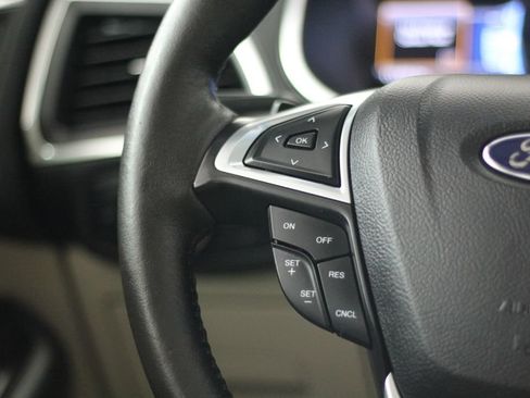 Used 2015 Ford Edge Titanium w/ Equipment Group 302A AWD/4WD image 12
