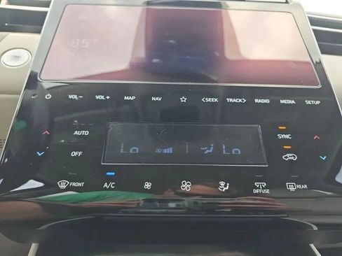 Used 2022 Hyundai Tucson Limited FWD image 31