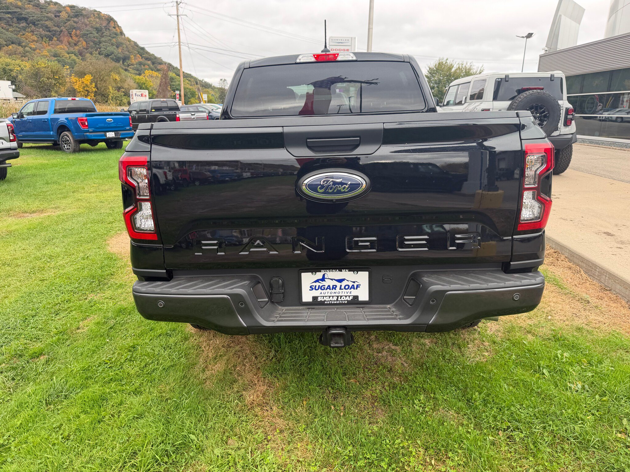 Used 2025 Ford Ranger XLT w/ Trailer Tow Package AWD/4WD image 4