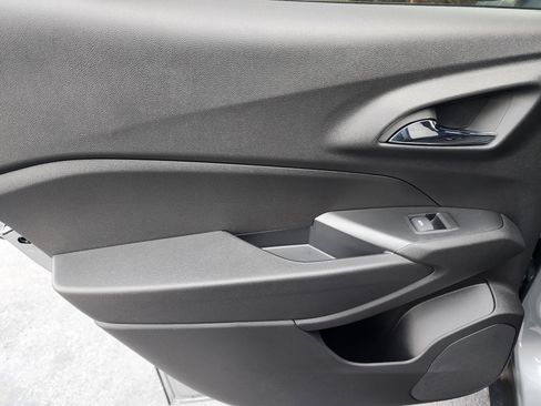 New 2026 Chevrolet Trax RS w/ Driver Confidence Package image 16