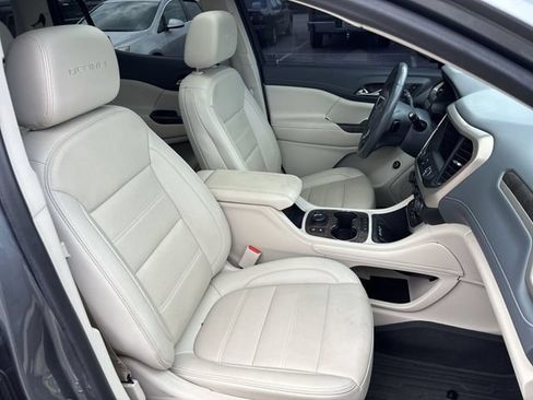 Used 2021 GMC Acadia Denali w/ Denali Technology Package AWD/4WD image 25