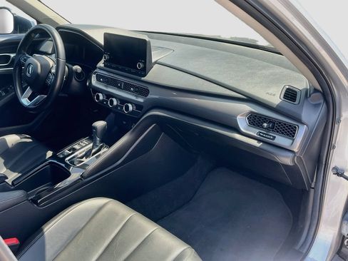 Used 2025 Acura Integra FWD image 28