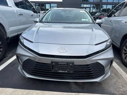 Used 2025 Toyota Camry LE FWD image 2