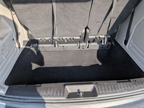Used 2019 Dodge Grand Caravan SXT FWD image 23