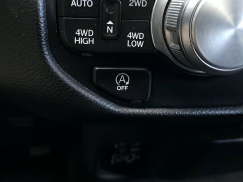 Used 2021 RAM 1500 Laramie image 24