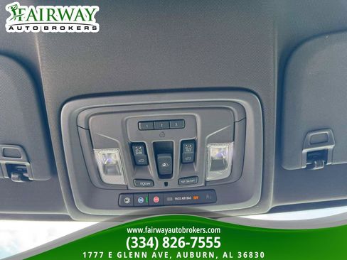 Used 2021 GMC Sierra 2500 Denali w/ Denali Ultimate Package AWD/4WD image 25