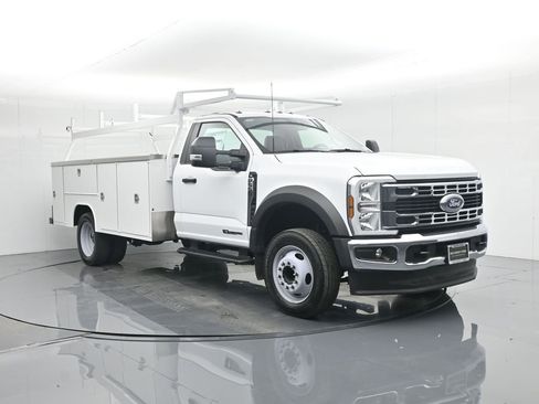 New 2025 Ford F550 2WD Regular Cab Super Duty image 61
