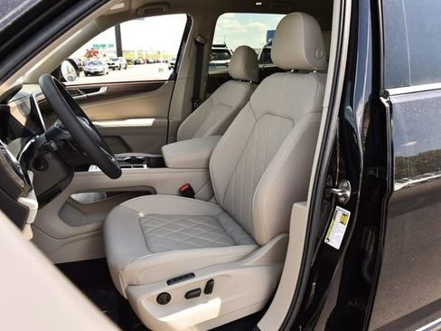 New 2026 Volkswagen Atlas SEL Premium R-Line AWD/4WD image 19