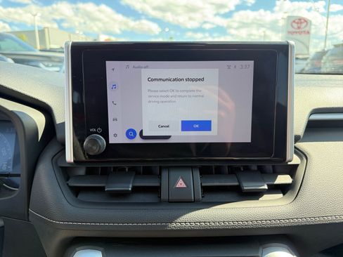 Certified 2025 Toyota RAV4 LE AWD/4WD image 26