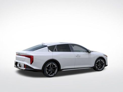 New 2026 Kia K4 GT-Line FWD image 6