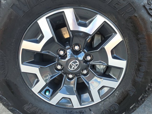 Used 2023 Toyota Tacoma TRD Off-Road AWD/4WD image 14