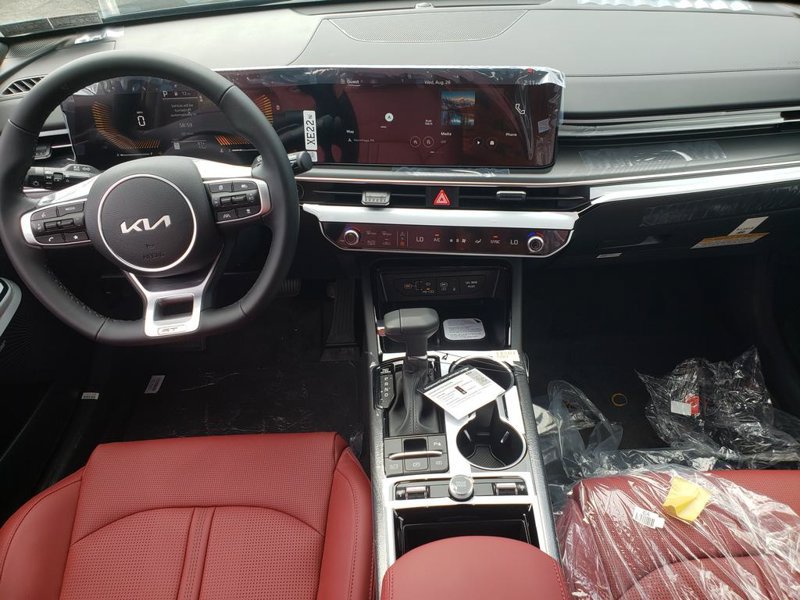 New 2026 Kia K5 GT-Line w/ GT-Line Premium Package FWD image 8