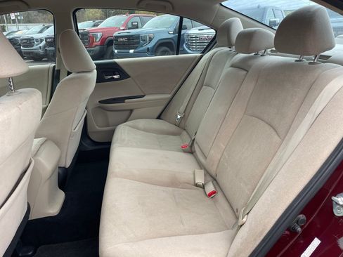 Used 2013 Honda Accord LX image 24