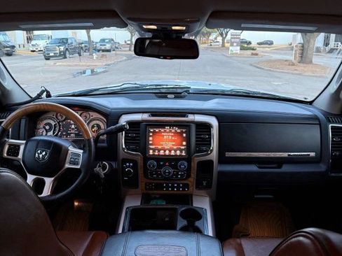 Used 2014 RAM 2500 Longhorn image 11