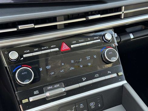 New 2026 Hyundai Santa Fe SEL FWD image 23
