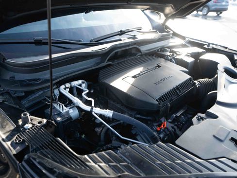 Used 2024 Honda Pilot Touring image 33