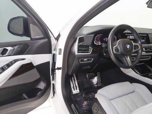 Used 2023 BMW X5 sDrive40i w/ M Sport Package image 53