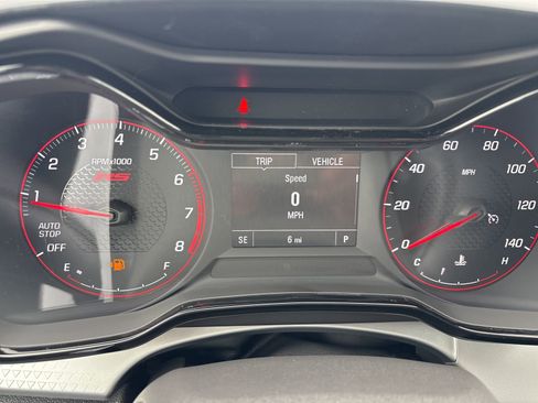 New 2026 Chevrolet Trax RS w/ Sunroof Package image 30