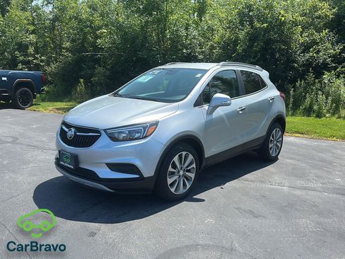 Certified 2019 Buick Encore Preferred FWD image 1