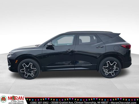 Certified 2023 Chevrolet Blazer RS w/ Enhanced Convenience Package image 3