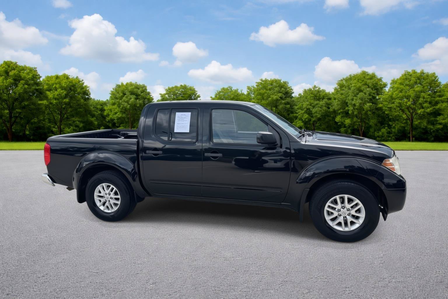 Used 2019 Nissan Frontier SV w/ Value Truck Package RWD image 4