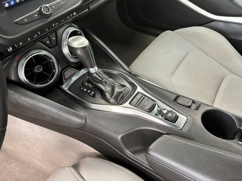 Used 2020 Chevrolet Camaro LT RWD image 20
