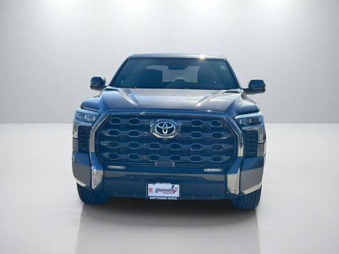 Used 2022 Toyota Tundra Platinum RWD image 2