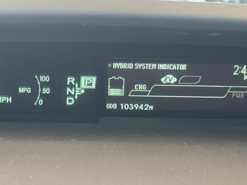 Used 2015 Toyota Prius Two FWD image 27