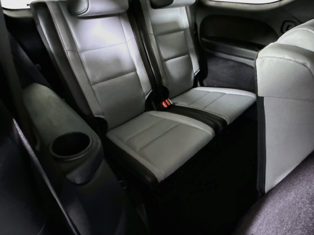 Used 2023 Dodge Durango R/T AWD/4WD image 32