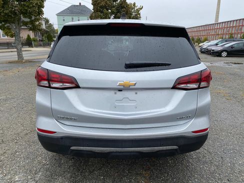 Used 2022 Chevrolet Equinox LT image 4