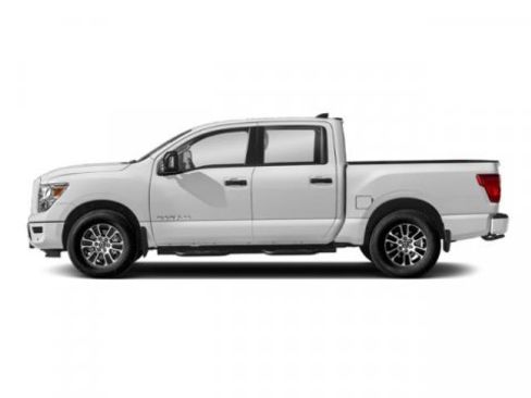 Certified 2024 Nissan Titan SV w/ SV Convenience Package image 3