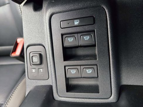 Used 2025 Ford Bronco Outer Banks image 30