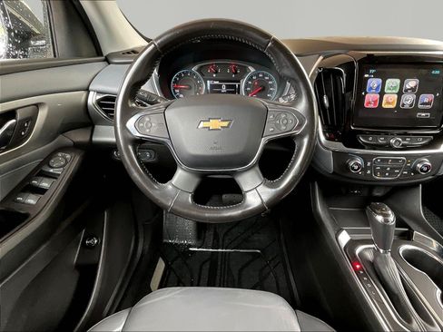 Used 2019 Chevrolet Traverse LT w/ LPO, Floor Liner Package FWD image 8