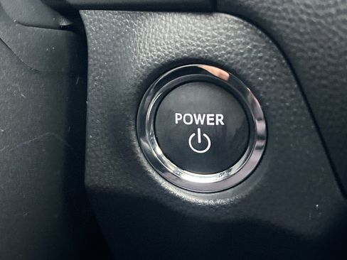 New 2025 Toyota RAV4 XLE image 19