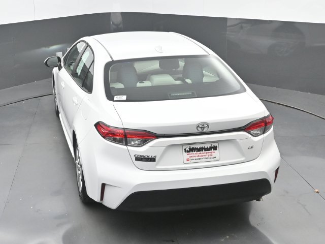 Used 2024 Toyota Corolla LE FWD image 28
