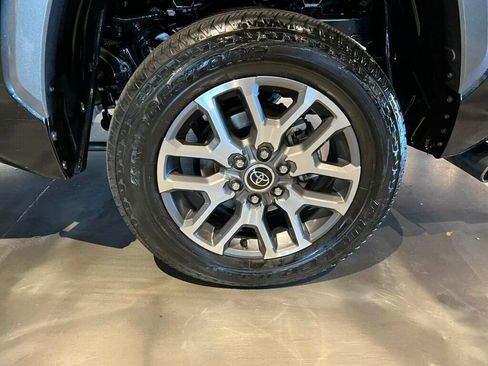 Used 2023 Toyota Tundra 1794 Edition image 11