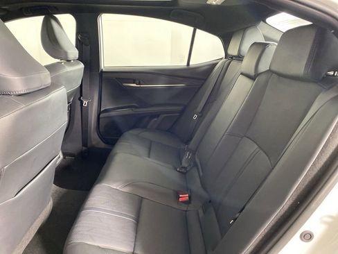 Used 2025 Toyota Camry XSE FWD image 20