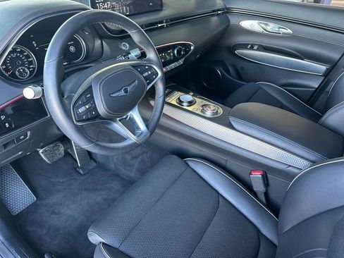 Used 2025 Genesis GV70 3.5T Sport image 11