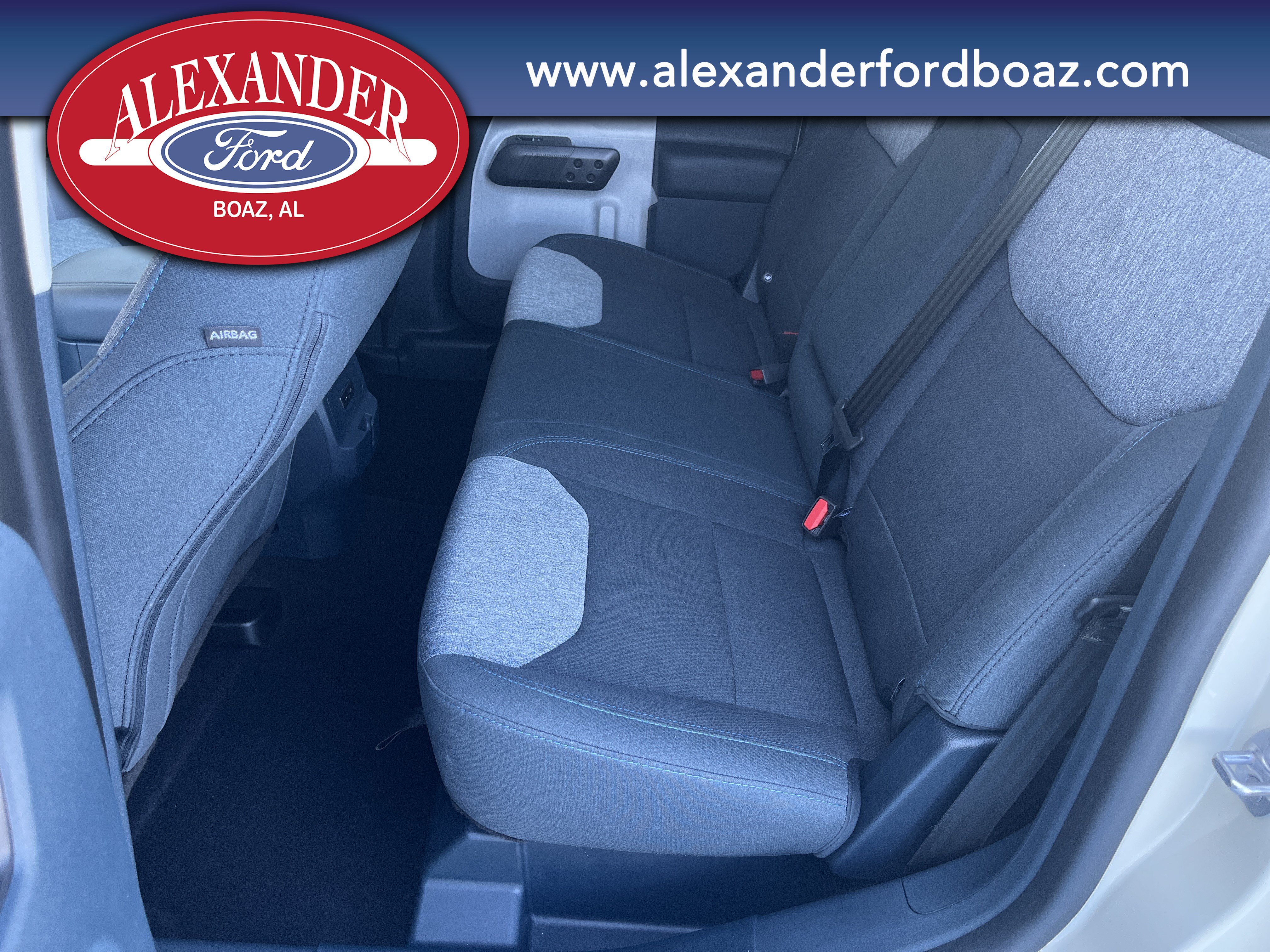 Used 2025 Ford Maverick XLT FWD image 14