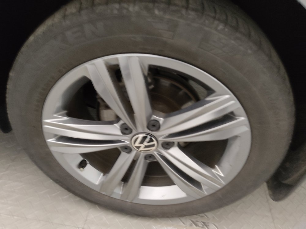 Used 2024 Volkswagen Jetta SE FWD image 31