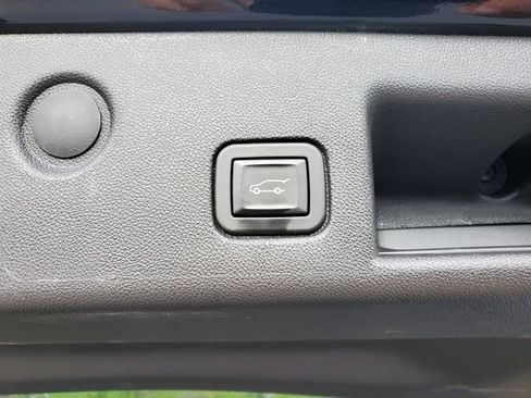 Certified 2024 Chevrolet Equinox LT w/ LPO, Floor Liner Package FWD image 12