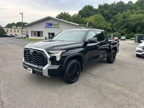 Used 2023 Toyota Tundra SR5 w/ TRD Off-Road Premium Package AWD/4WD image 2