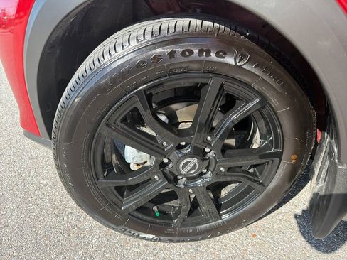 Used 2024 Nissan Kicks SR w/ SR Premium Package image 39