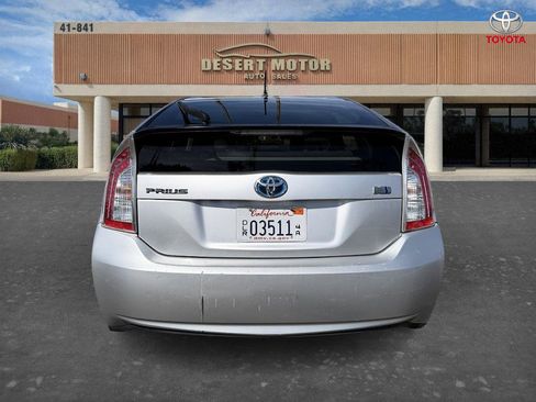 Used 2012 Toyota Prius Two FWD image 7
