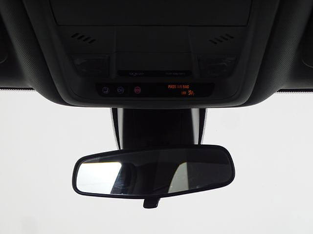 Used 2022 Chevrolet Blazer LT FWD image 27