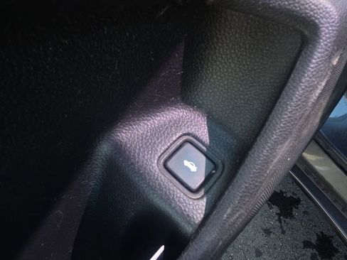 Used 2018 Honda Accord Sport image 19