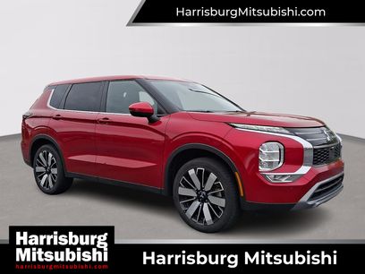 Used 2025 Mitsubishi Outlander SE