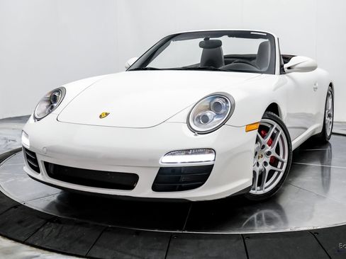 Used 2011 Porsche 911 Carrera S RWD image 5