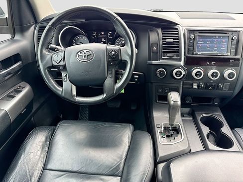 Used 2018 Toyota Sequoia TRD Sport AWD/4WD image 29